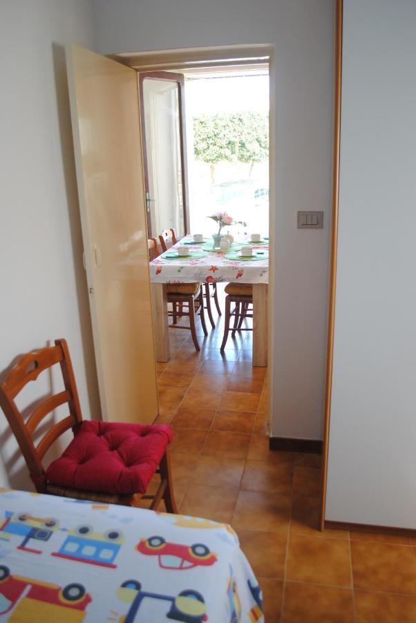 Villa Casa Claude à Casalabate Extérieur photo